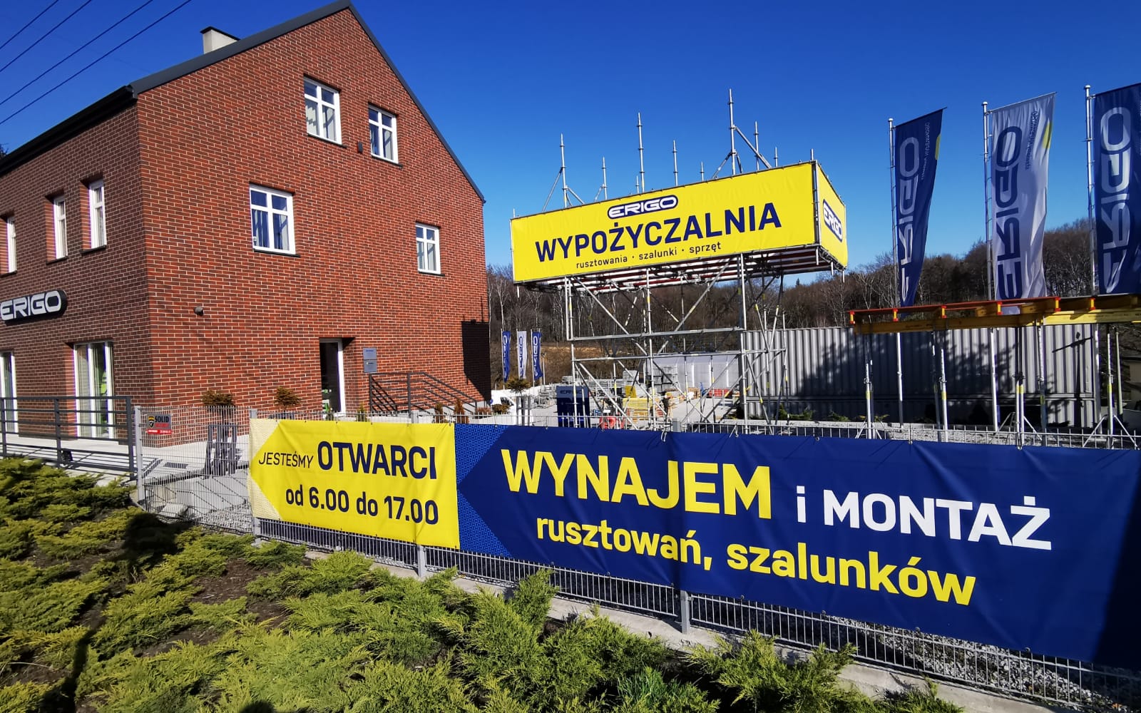 ERIGO jest firmą elastyczną. Potrafi dopasować się do indywidualnych potrzeb klienta przy zachowaniu wysokiej jakości usług na poziomie dużych korporacji budowlanych.
